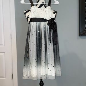 Justice Dress!! Black and white ** sleeveless **